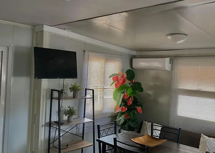Beautiful Tiny House With Ac Wifi Tamarindo