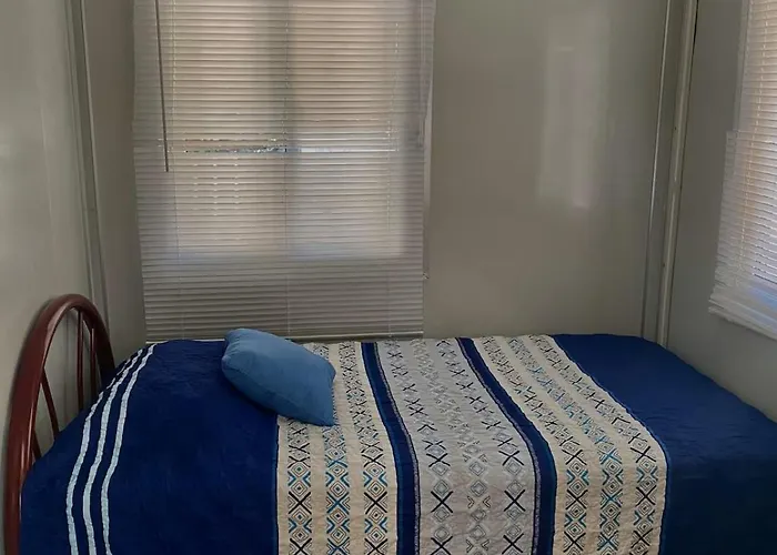 Beautiful Tiny House With Ac Wifi Tamarindo